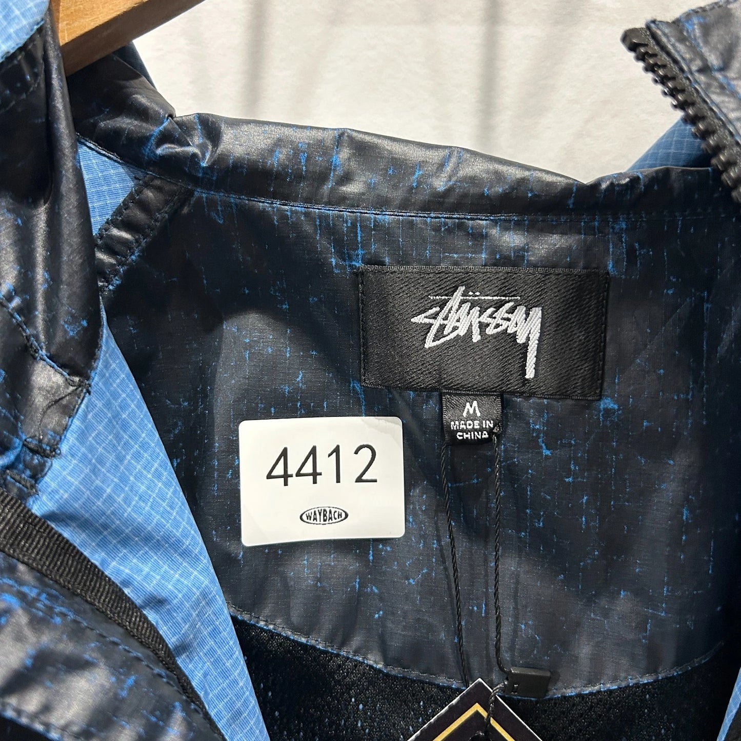 STUSSY | Beach Shell Cracked Blue Ripstop Windbreaker Jacket sz M
