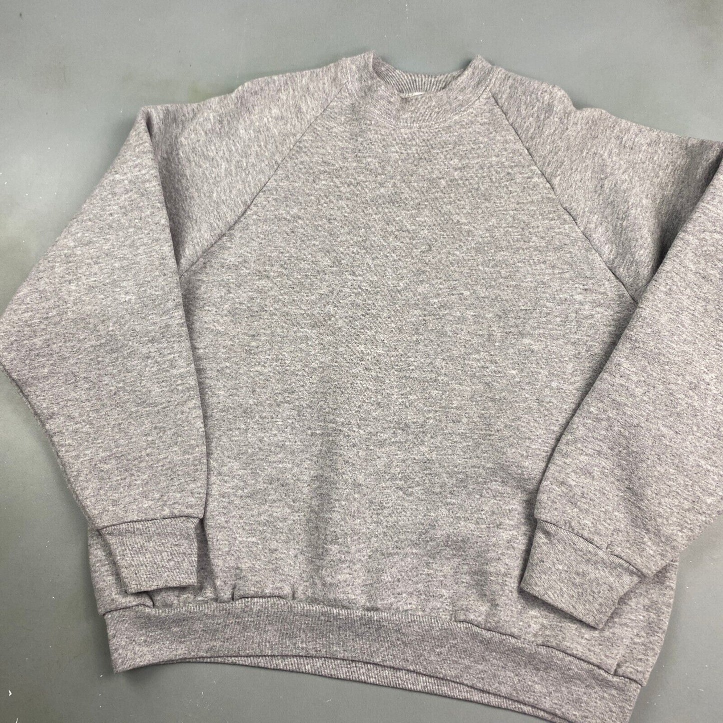 VINTAGE 90s Blank Grey Crewneck Sweater sz Medium Adult