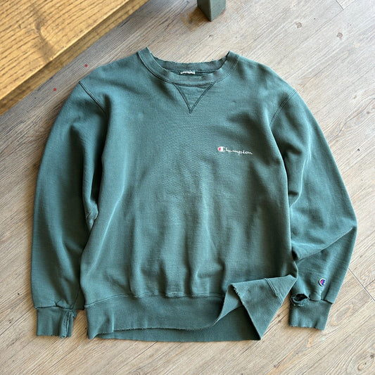 VINTAGE 90s | Champion Sm Logo Faded Thrashed Crew Sweater sz M