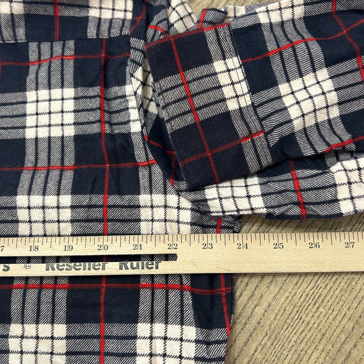 VINTAGE | Rugged Plaid Flannel Button Down Shirt sz L