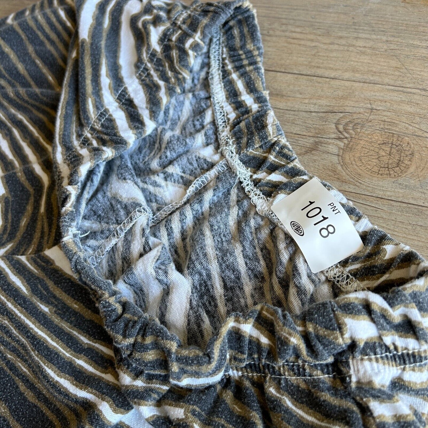 VINTAGE 90s | Zubaz Green Bay Tiger Stripe Sweat Pants sz L