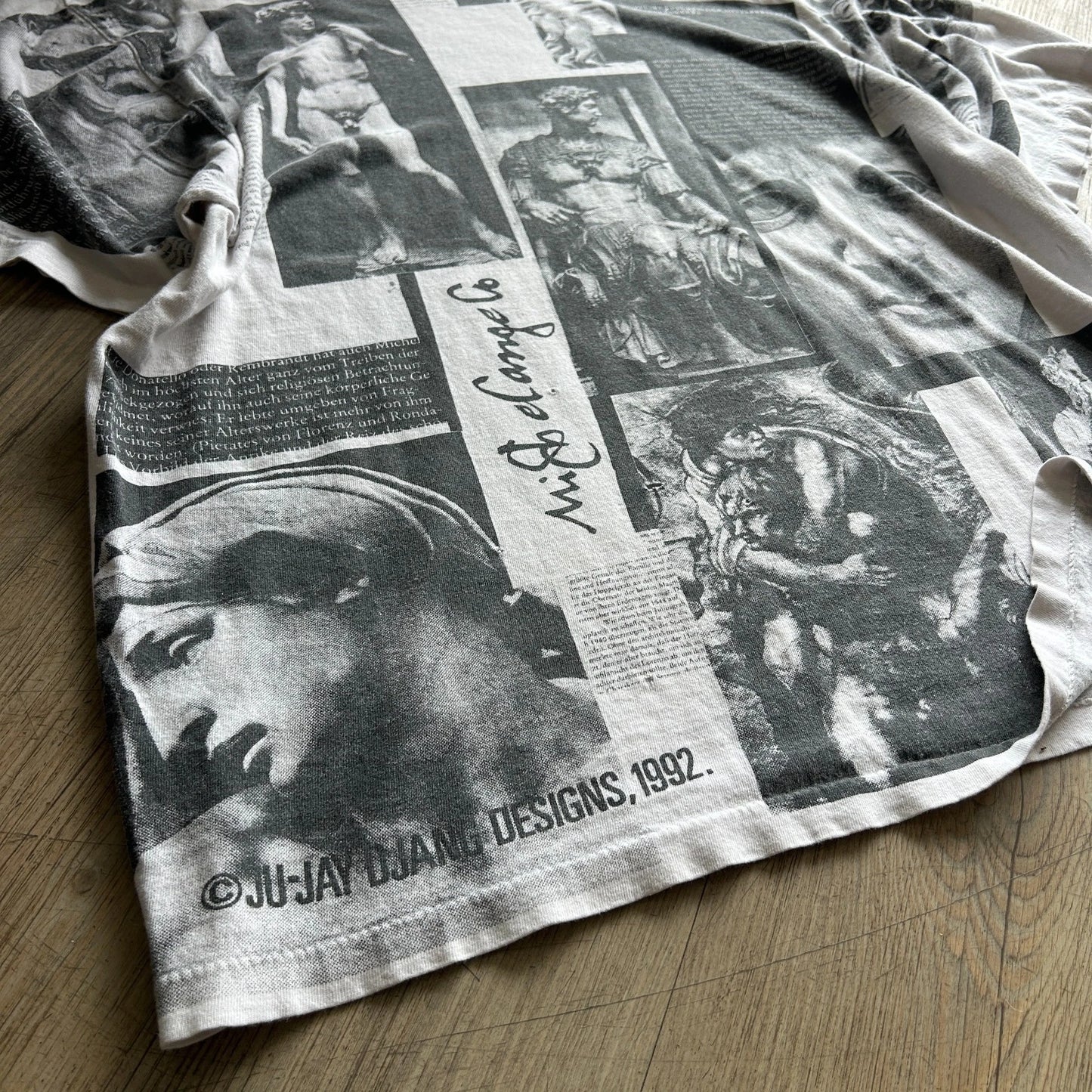 VINTAGE 1992 | Michelangelo Italian Sculptures & Art AOP Thrashed T-Shirt sz XL