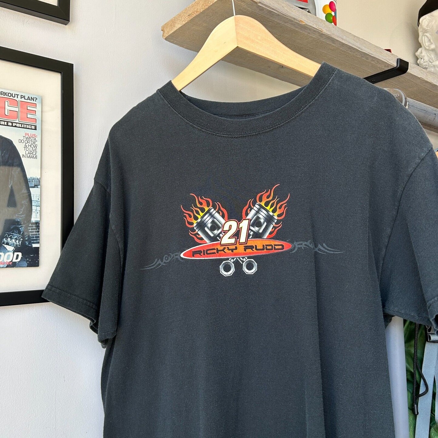 VINTAGE | Ricky Rudd Nascar Engine Flames Car T-Shirt sz L