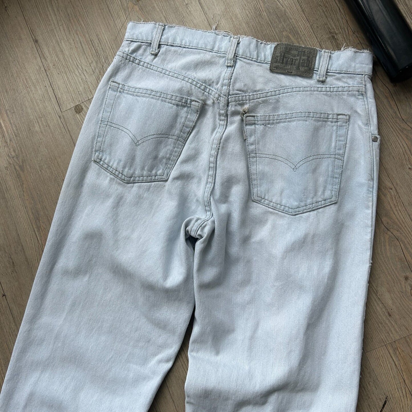 VINTAGE 90s | Levis Silver Tab Lean Tapered Denim Jeans Pants sz W33 L32