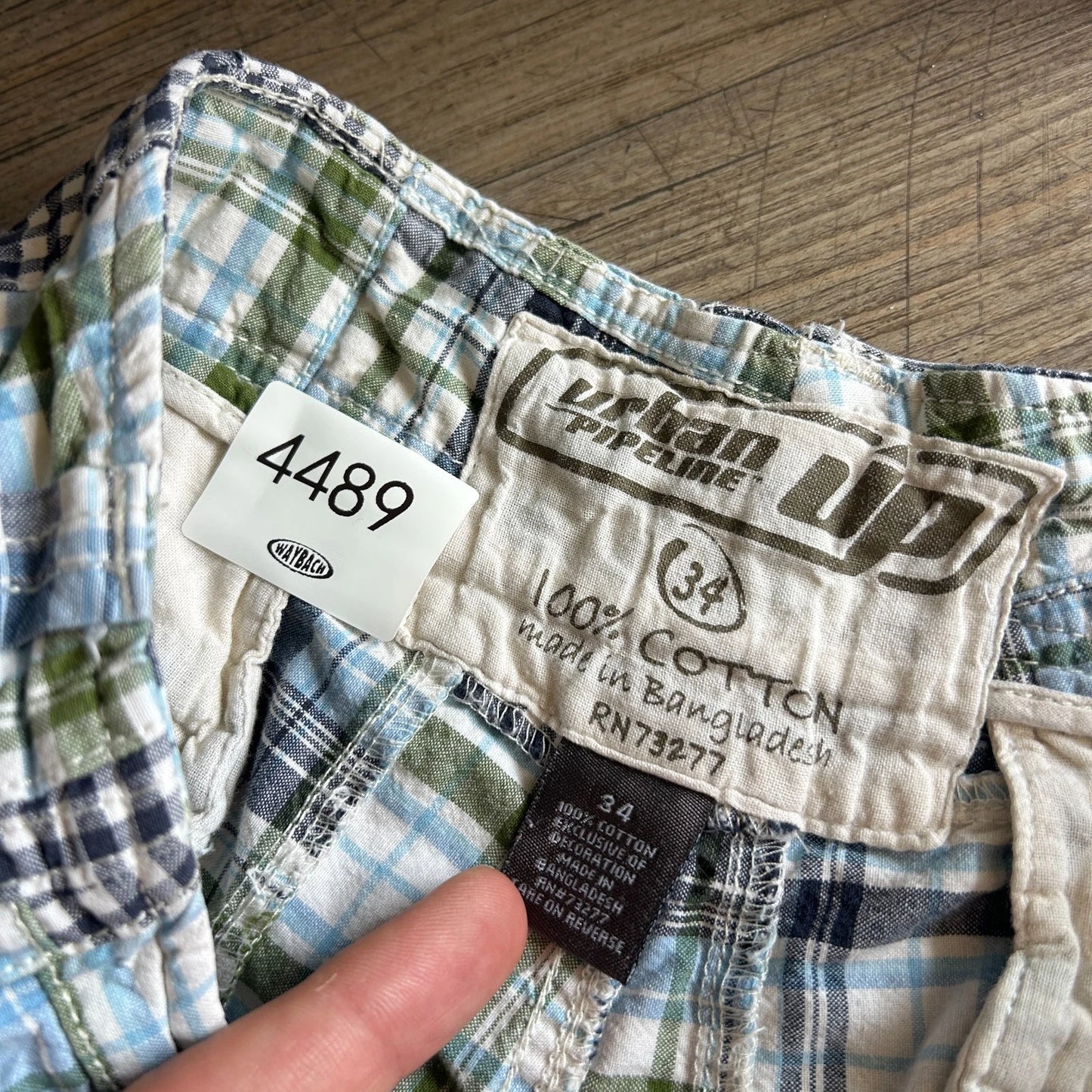 VINTAGE | Madras Plaid Loose Fit Y2K Shorts sz W33