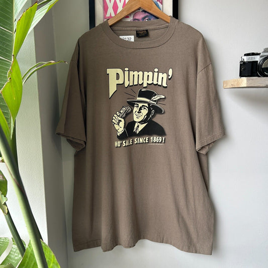 VINTAGE 1999 | PIMPIN' HO Sale Capital Concepts Olive T-Shirt sz XL Adult