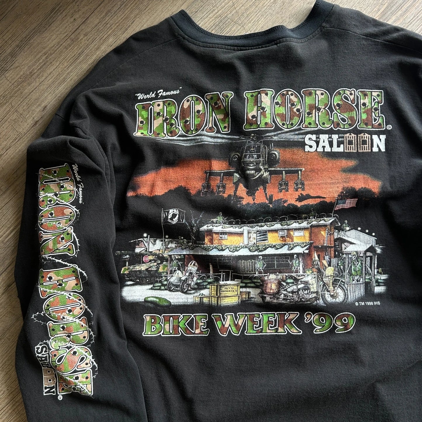VINTAGE 90s | Iron Horse Saloon Bike Week Henley Long Sleeve T-Shirt XL
