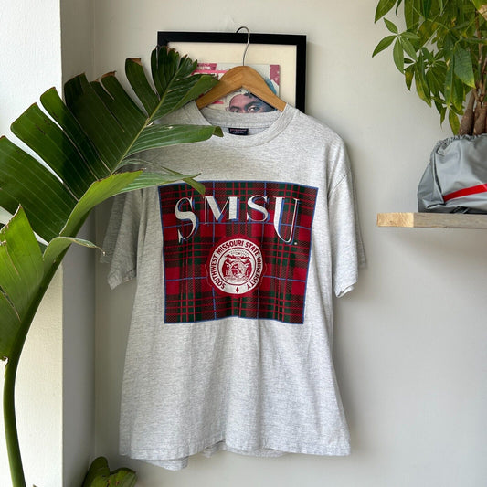 VINTAGE 90s | Southwest Missouri State Uni Plaid T-Shirt sz L