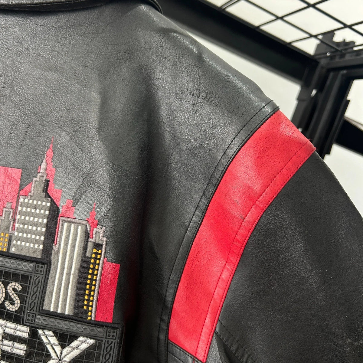 AVIREX | NYC Redbirds Vintage Leather Bomber Jacket sz S/M