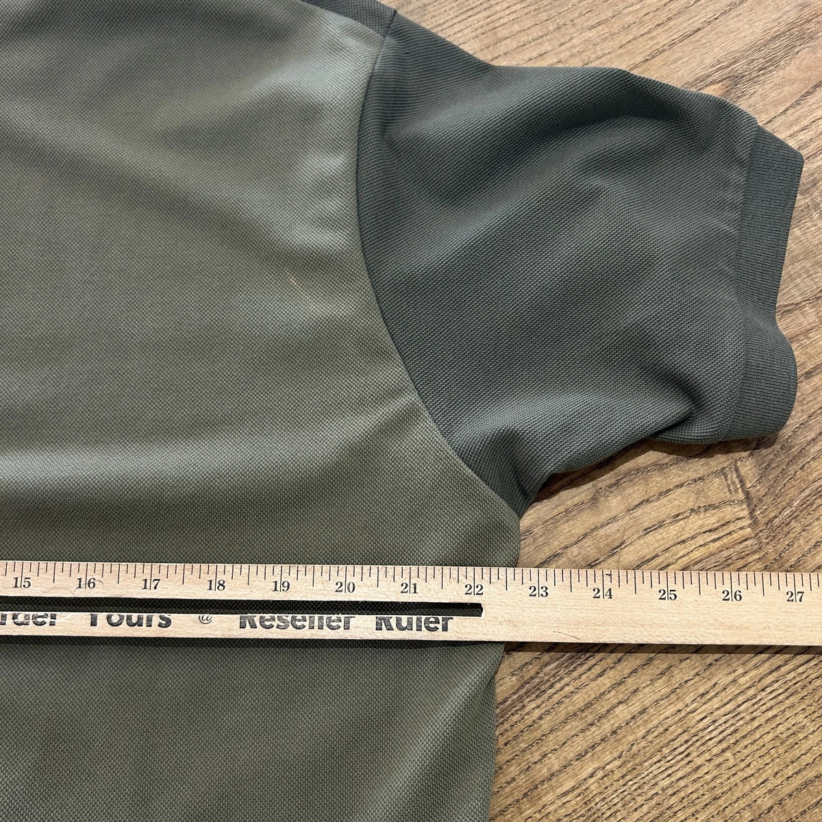 ENGINEERED GARMENTS NY | Uniqlo Two Tone Olive Polo Shirt sz M