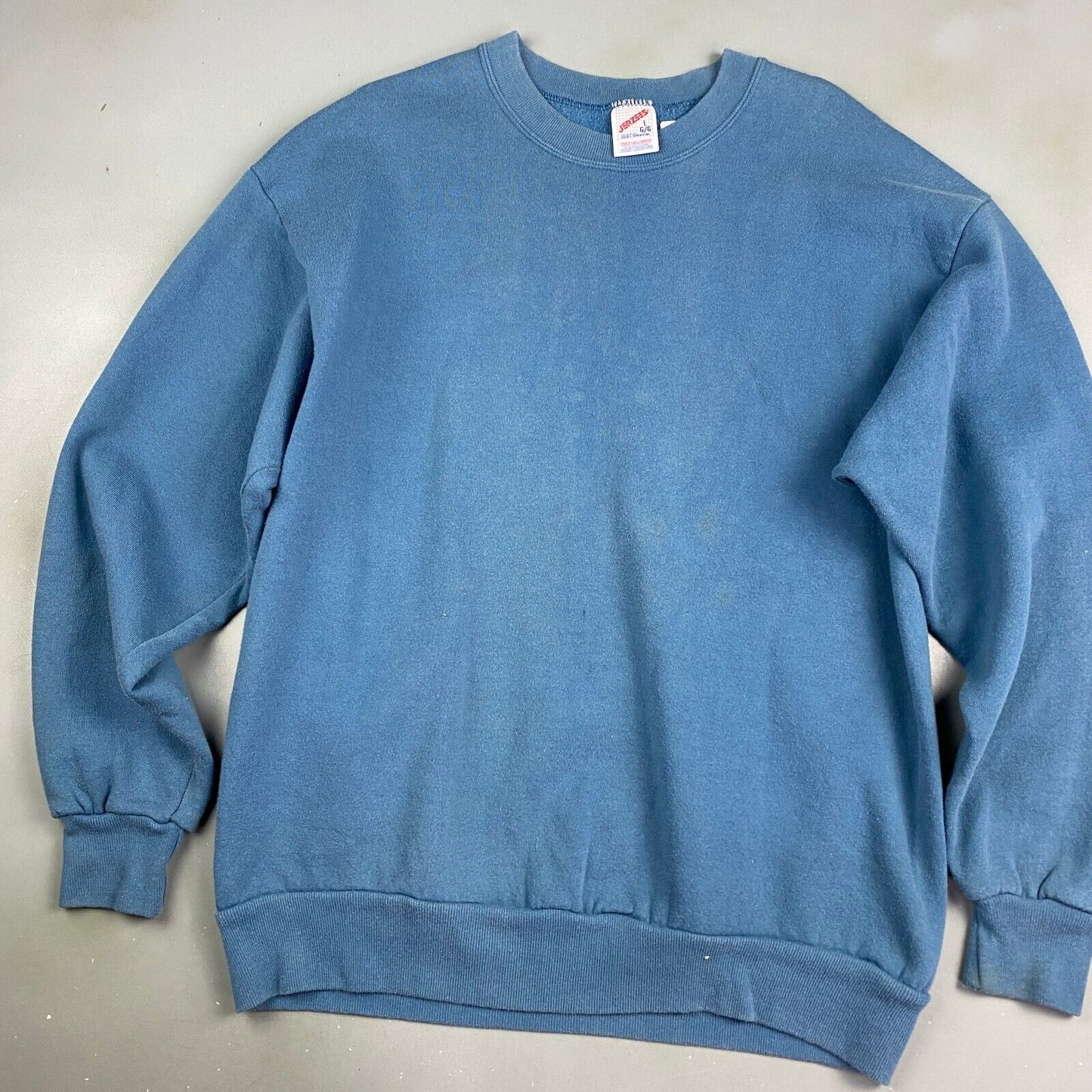 VINTAGE 90s Faded Blue Blank Crewneck Jerzees Sweater sz Large Adult