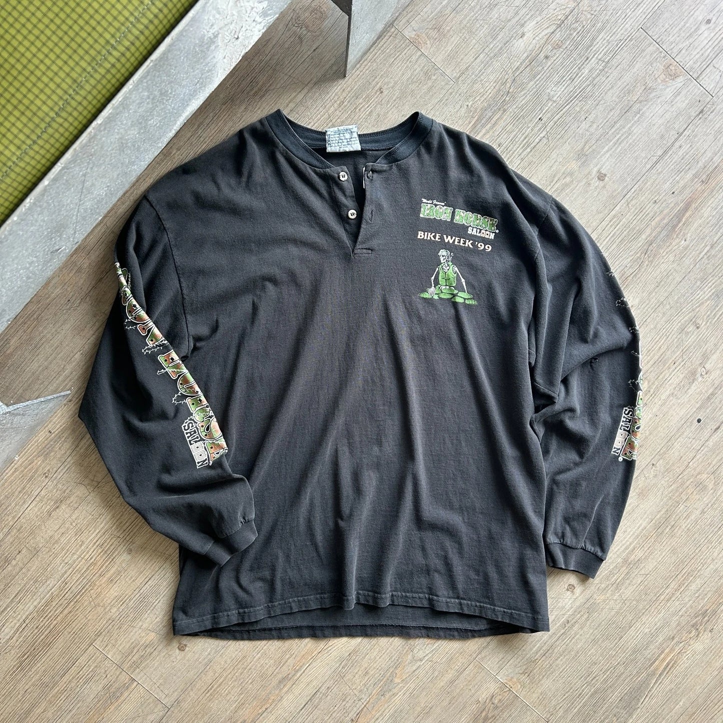VINTAGE 90s | Iron Horse Saloon Bike Week Henley Long Sleeve T-Shirt XL