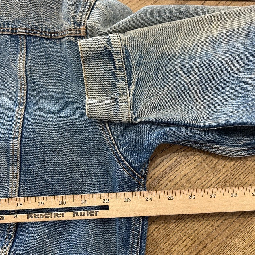 VINTAGE 90s | Marlboro Country Store Sun Faded Denim Trucker Jacket sz L