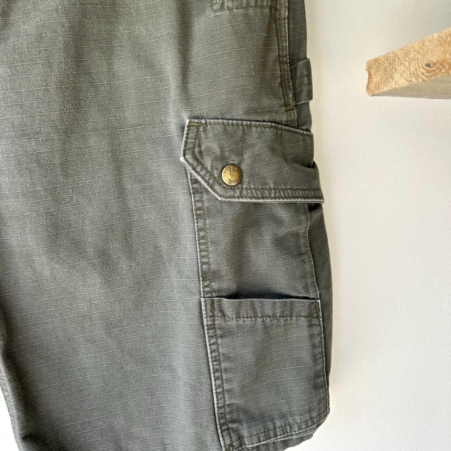 VINTAGE | Y2K Carhartt Ripstop Workwear Shorts sz W34 Olive Green