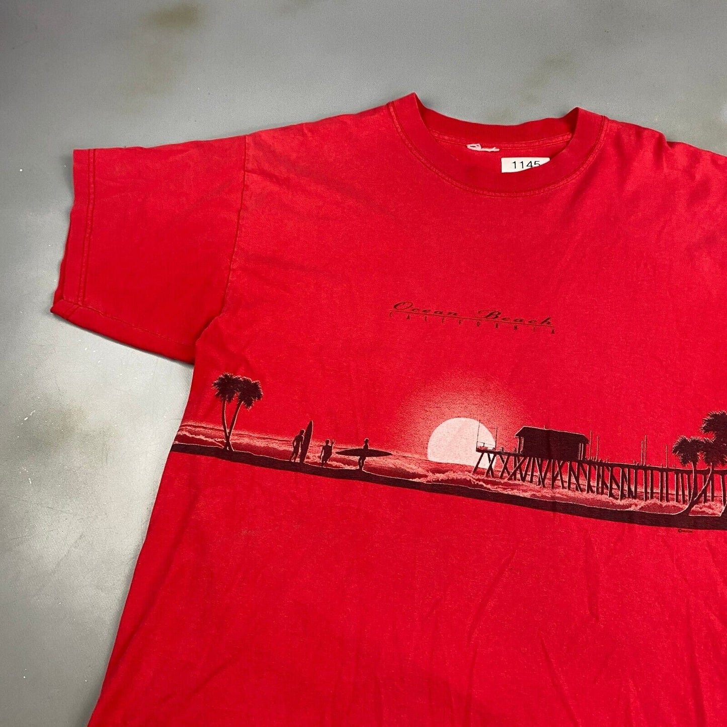 VINTAGE 90s Ocean Beach California Wrap Surf Print Red T-Shirt sz Large Adult