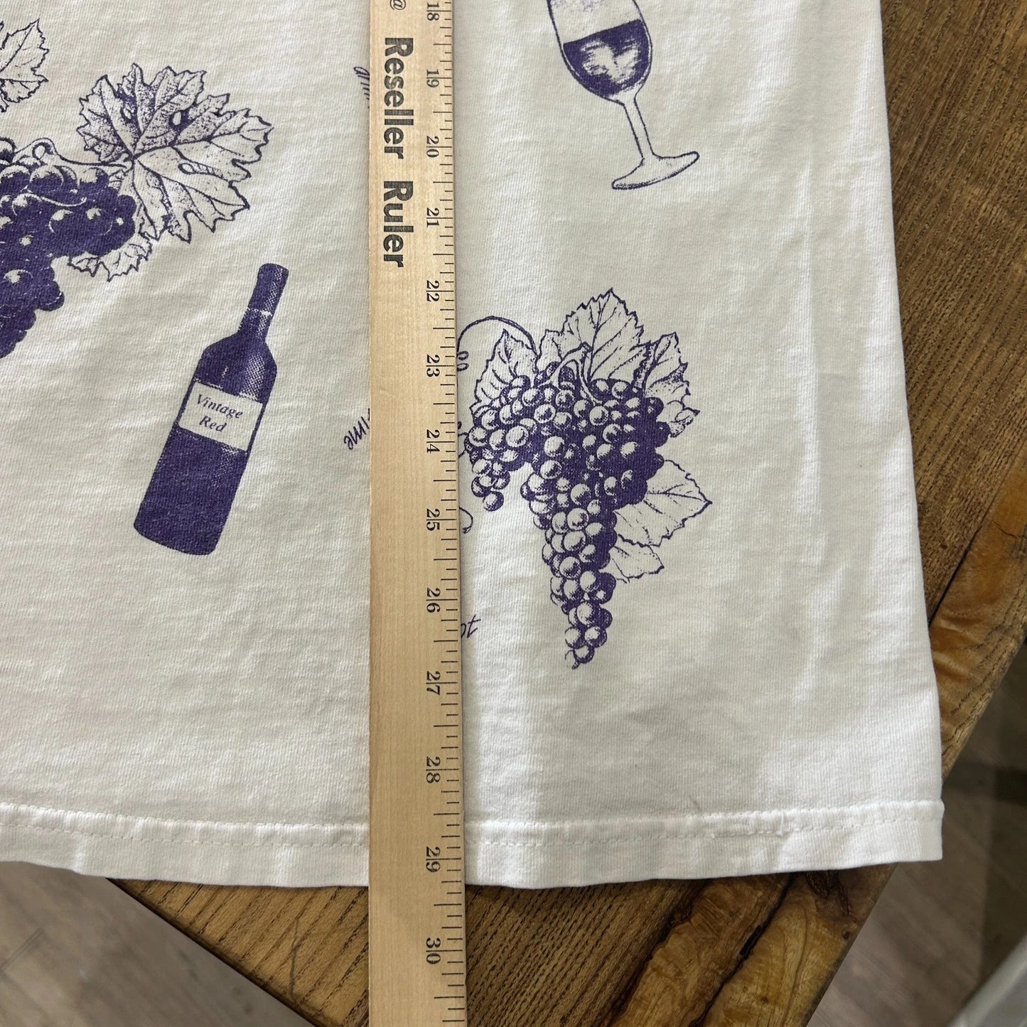 1990s | Sommelier All Over Wine Print Ripley New York T-Shirt sz L