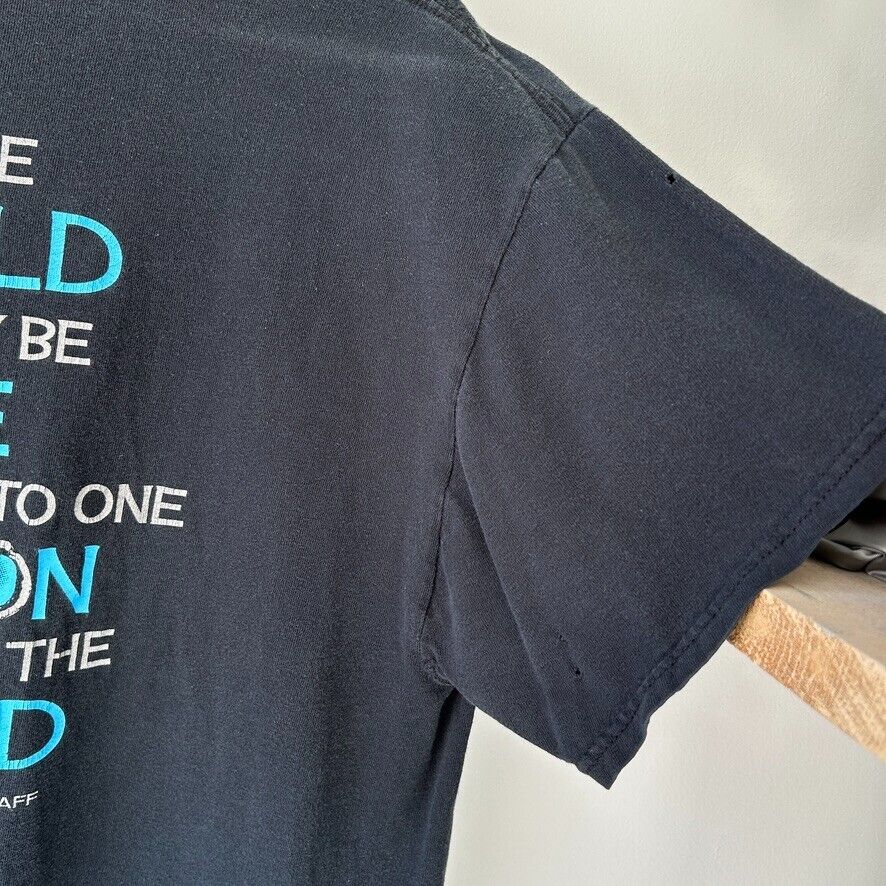 VINTAGE | Every One Counts World T-Shirt sz L