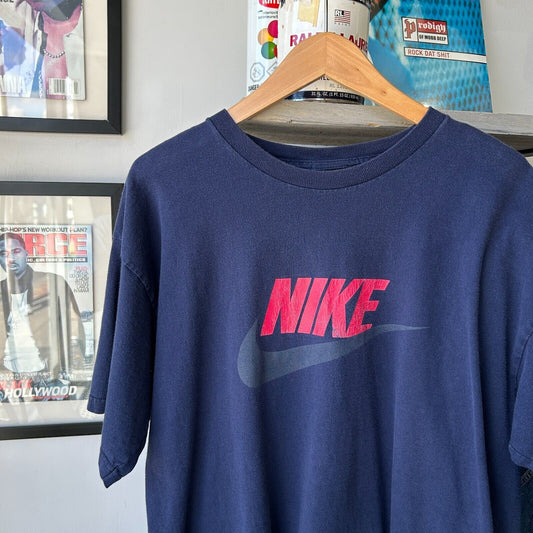 VINTAGE | Team NIKE Swoosh Logo T-Shirt sz L Adult