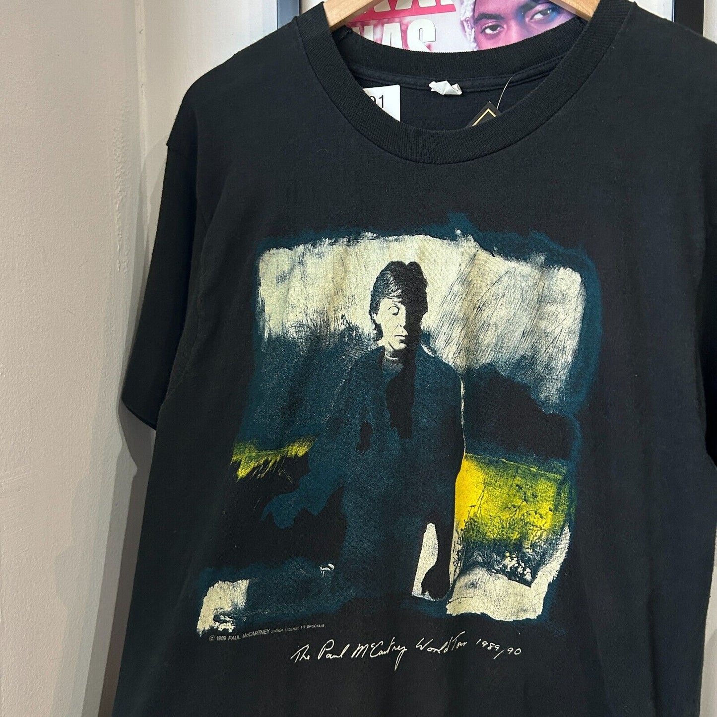 VINTAGE 1989 | Paul McCartney World Tour Black Band T-Shirt sz L Adult