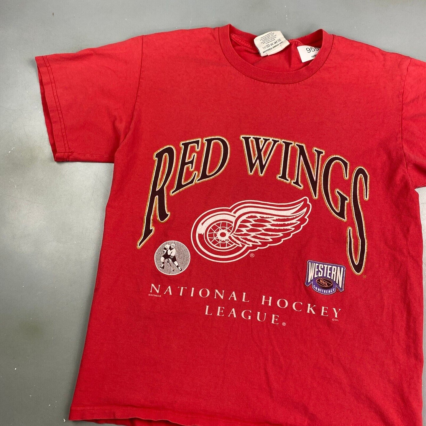 VINTAGE 90s Detroit Red Wings NHL Red T-Shirt sz Medium Mens Adult