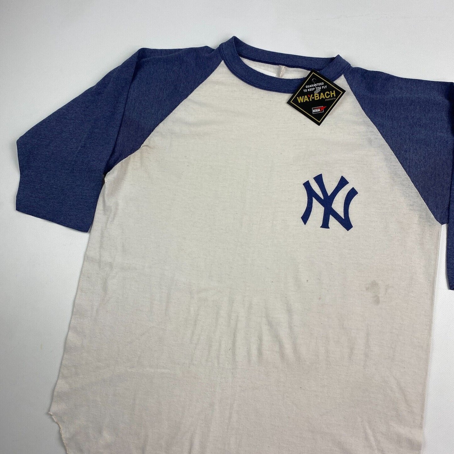 VINTAGE 80s NY Yankees Raglan Baseball Shirt sz Medium Men MadeinUSA
