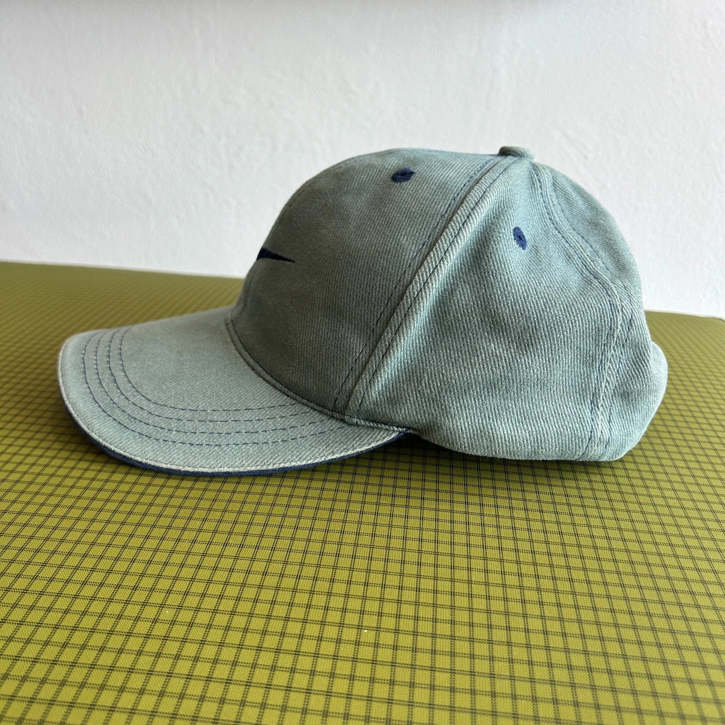 1990s | NIKE Swoosh Washed Green Contrast Stitch SnapBack Hat sz OS
