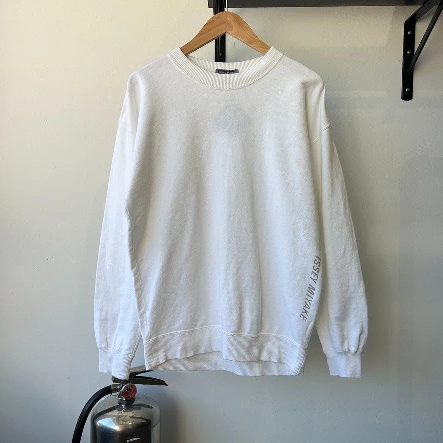 ISSEY MIYAKE | 1990s Spell Out Logo Vintage White Crewneck Sweater sz M