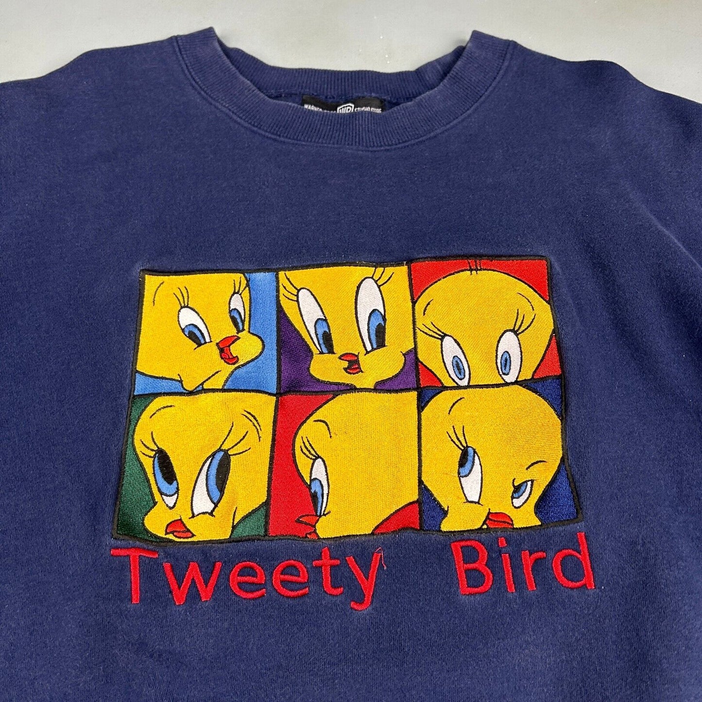 VINTAGE 90s Tweety Bird Embroidered Cartoon Crewneck Sweater sz Large Adult