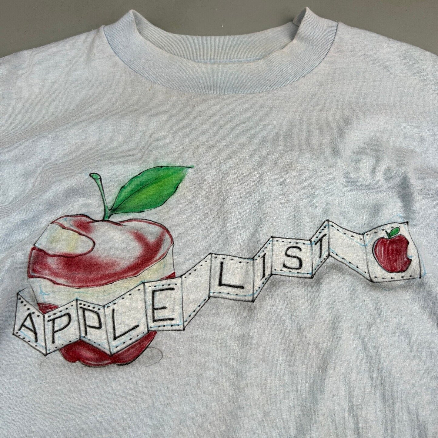 VINTAGE 70s-80s | Apple List Lite-Blue Airbrush Art T-Shirt sz M Adult