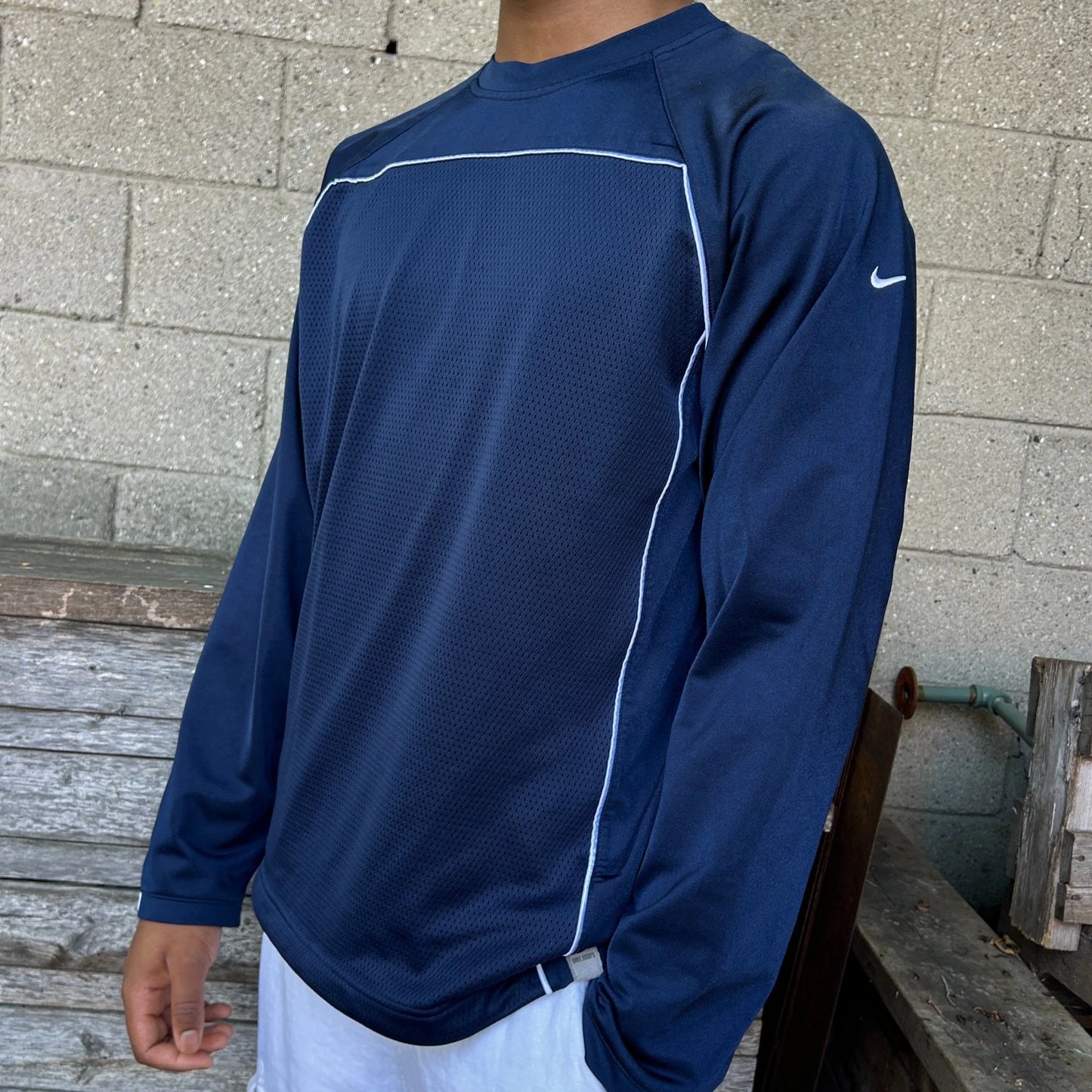 2000s | NIKE Hoops Navy Pin Stripe Long Sleeve Jersey T-Shirt sz L