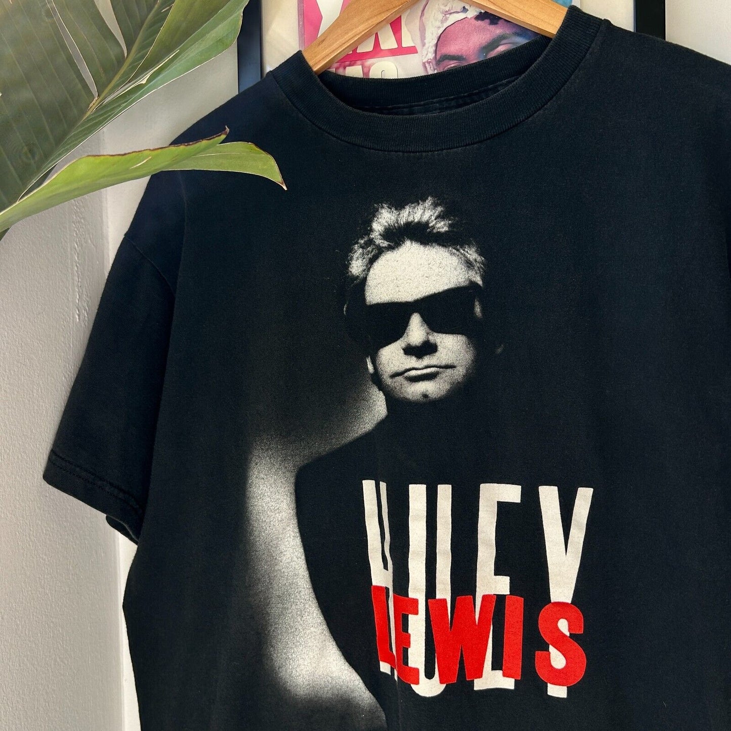 VINTAGE 1994 | HUEY LEWIS Winterland Band T-Shirt sz L Adult