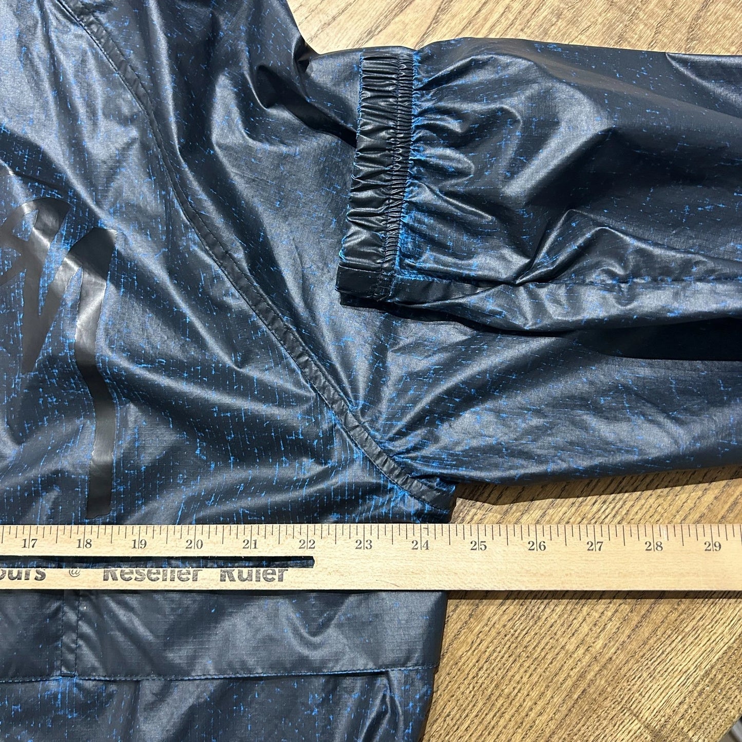 STUSSY | Beach Shell Cracked Blue Ripstop Windbreaker Jacket sz M