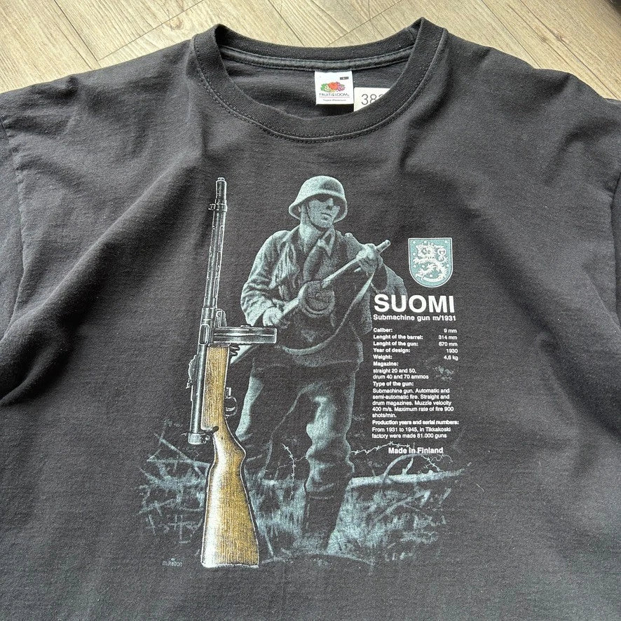 VINTAGE | Suomi Submachine Gun T-Shirt sz L