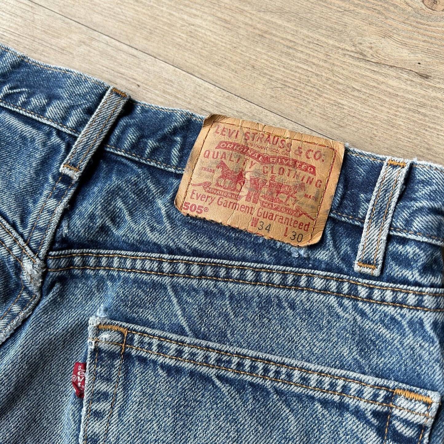 VINTAGE 90s | LEVIS 505 Faded Regular Fit Jeans Pants sz W33 L30 Made In USA