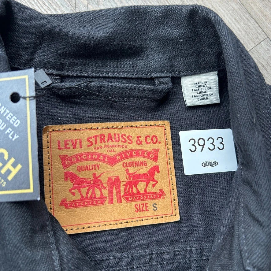 VINTAGE | Levis Red Tab Black Denim Trucker Jean Jacket sz S