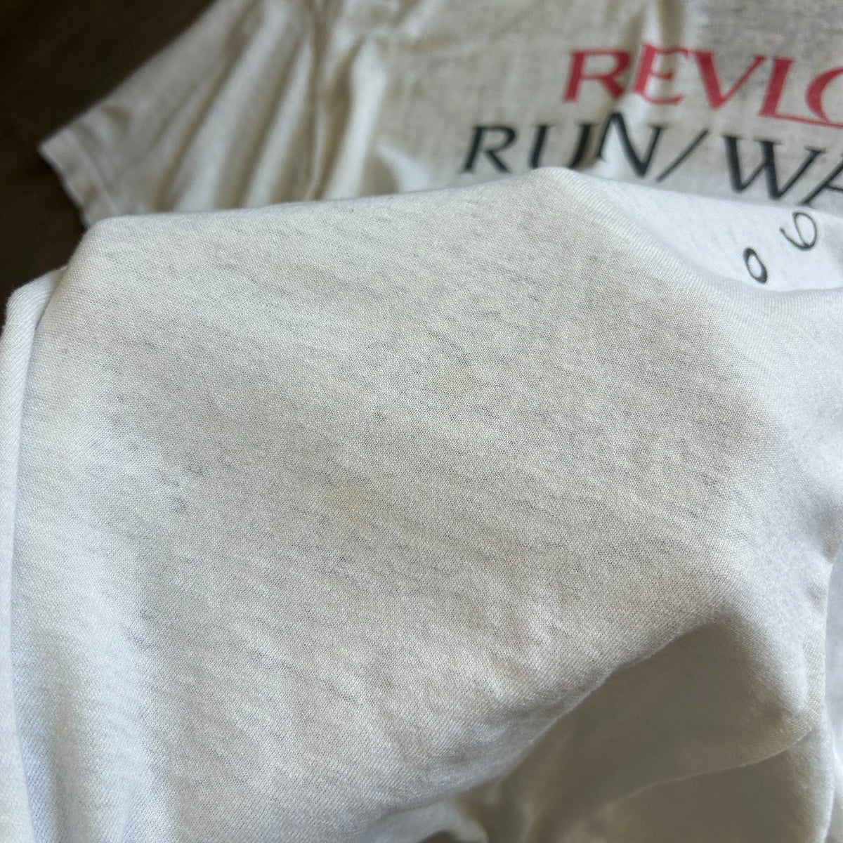 VINTAGE 1998 | REVLON Run/Walk For Women New York Paper Thin T-Shirt sz M