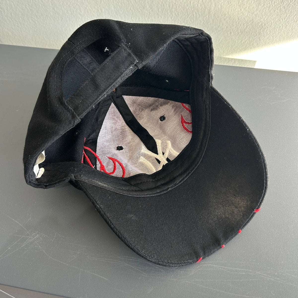 VINTAGE | NY Yankees Twin Flames Strapback Hat sz OS