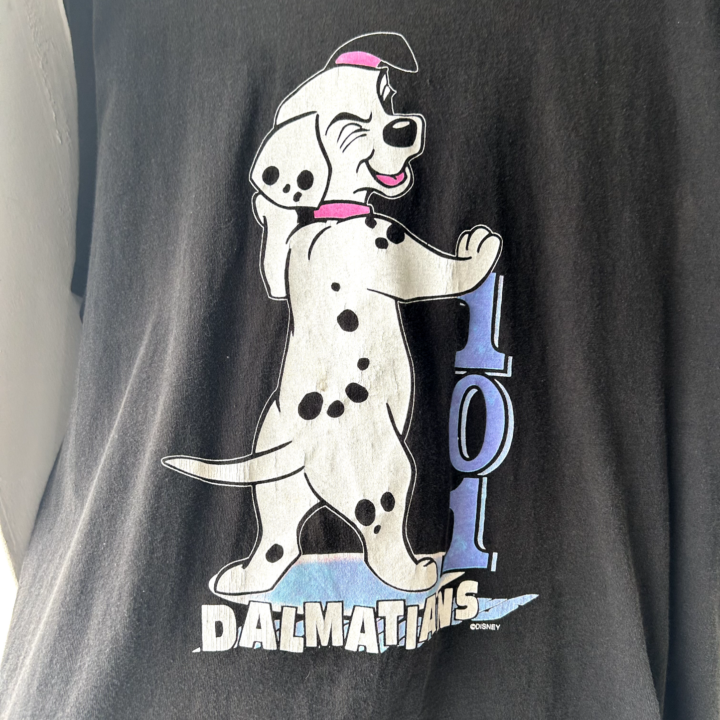 VINTAGE 1990s | 101 Dalmatians Disney Movie Graphic T Shirt Sz Adult M Black