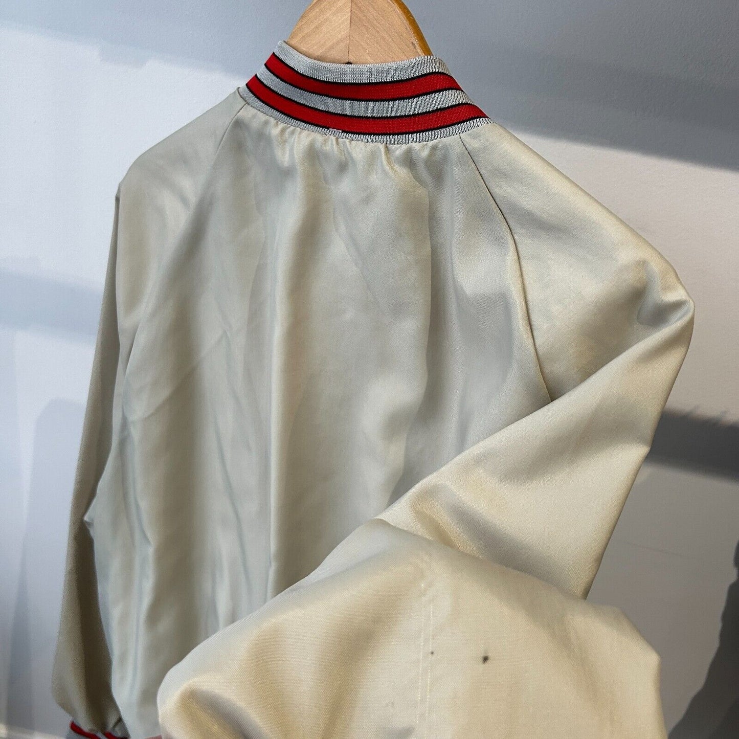 VINTAGE 80s | GE Appliances Grey/Red Button Snap Bomber Jacket sz XL Adult