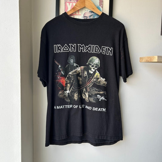 VINTAGE | Iron Maiden A Matter Of Life & Death Band T-Shirt sz L