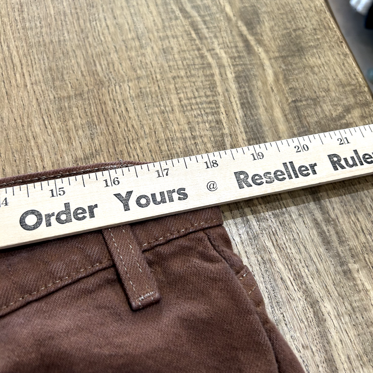 VINTAGE | 1990s Levis Brown Jean Shorts sz W36 Made In USA