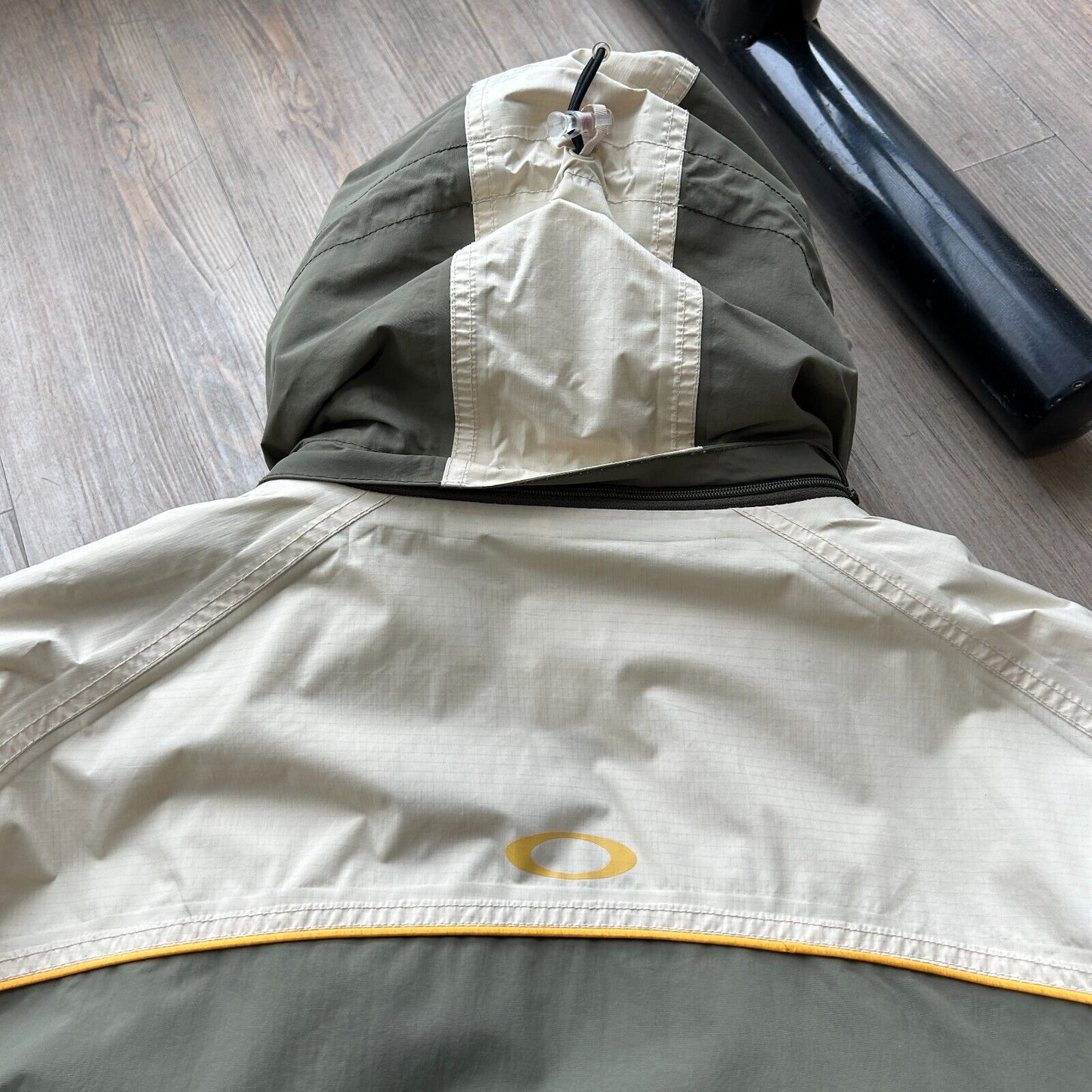 VINTAGE | Oakley Nitro Fuel Layer 2 Snowboard Jacket sz L