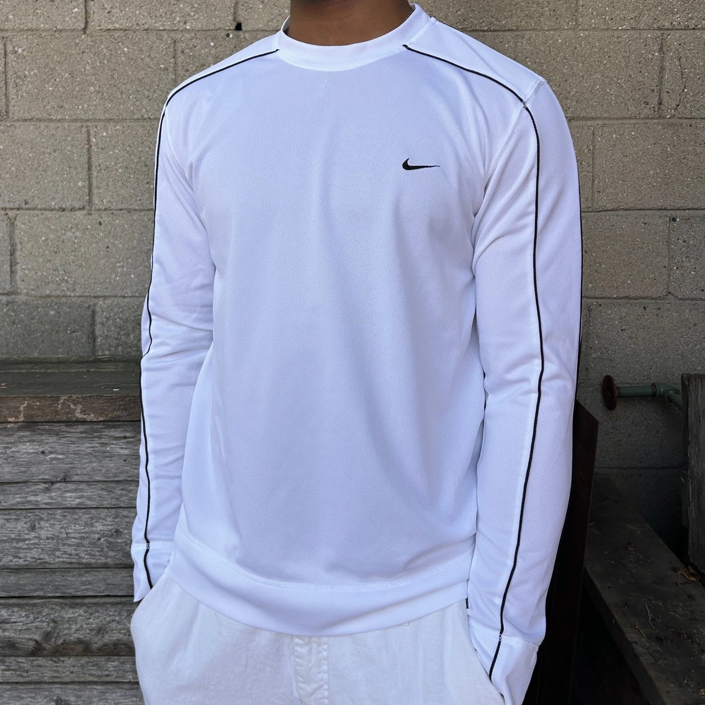 2000s | NIKE Sm Swoosh White Pin Stripe Long Sleeve Jersey T-Shirt sz L