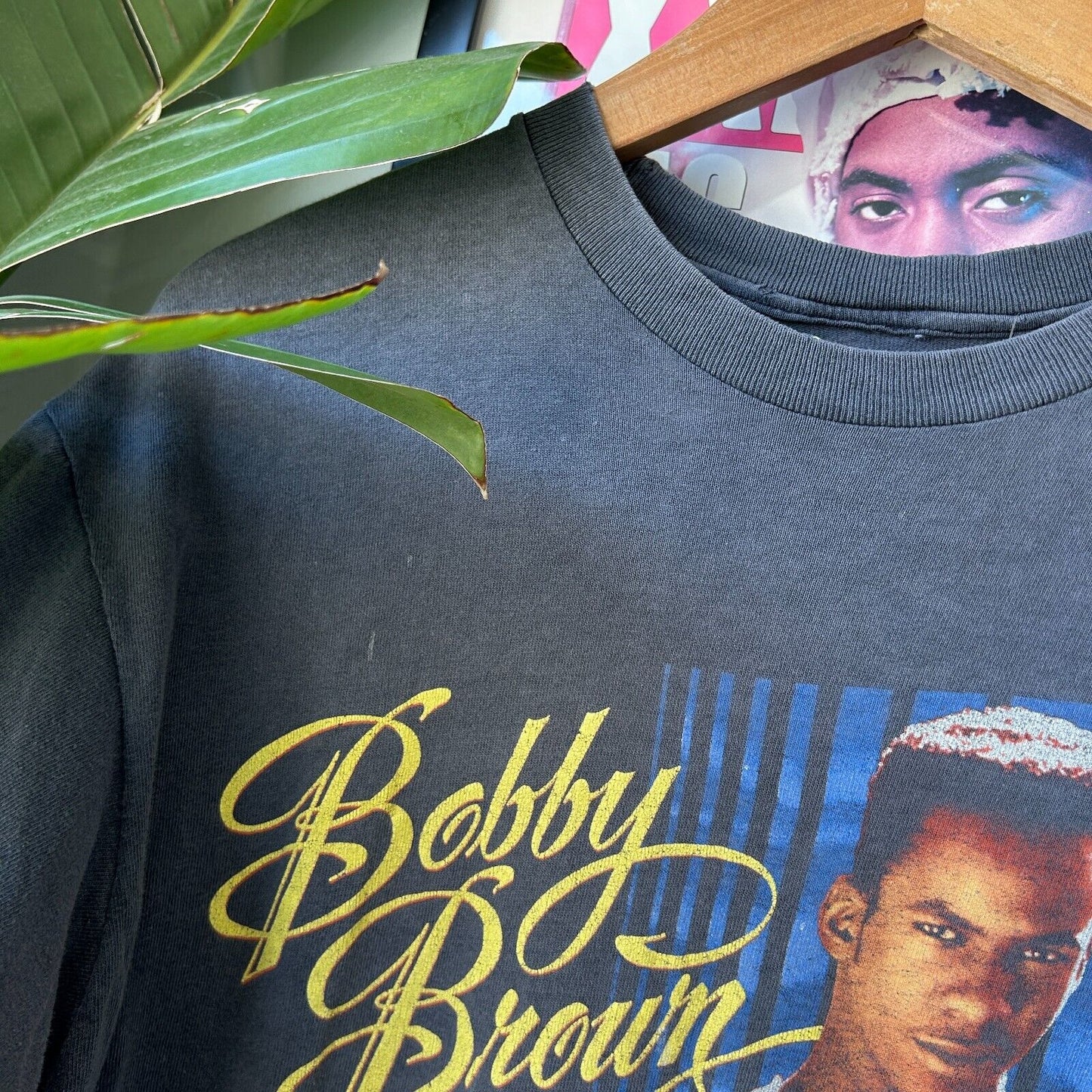 VINTAGE 80s | Bobby Brown Faded Band T-Shirt sz M