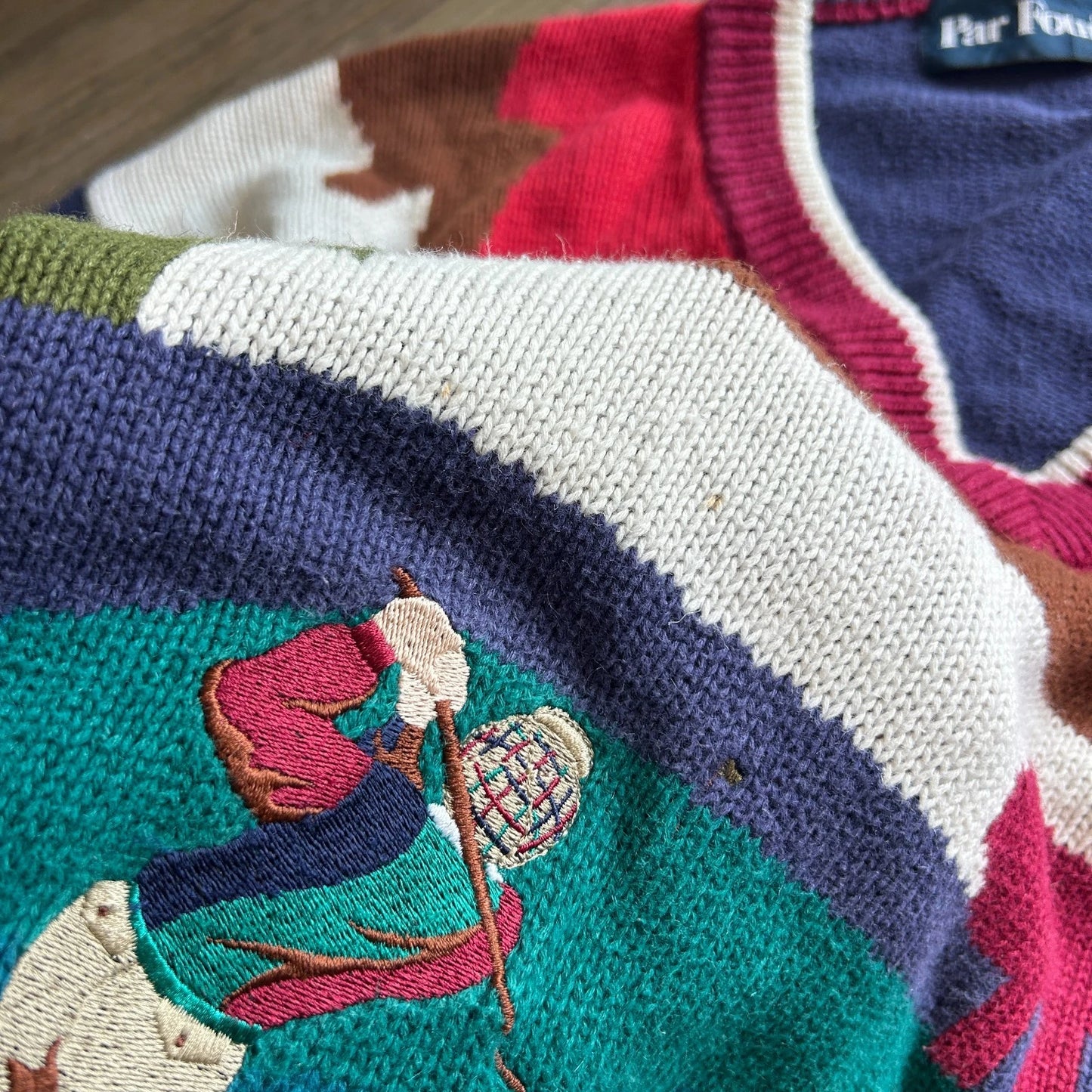 PAR FOUR | GOLF Shot Embroidered Artwork Vintage V-Neck Knit Sweater sz XL