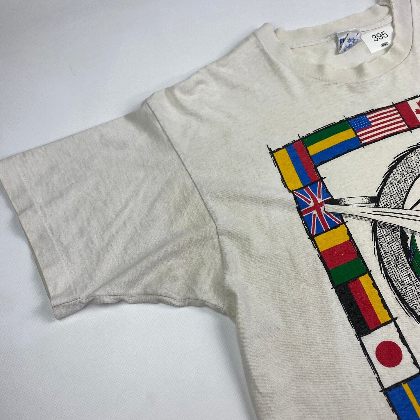 VINTAGE 1994 PUMA World Cup Soccer Graphic White T-Shirt sz XL Men