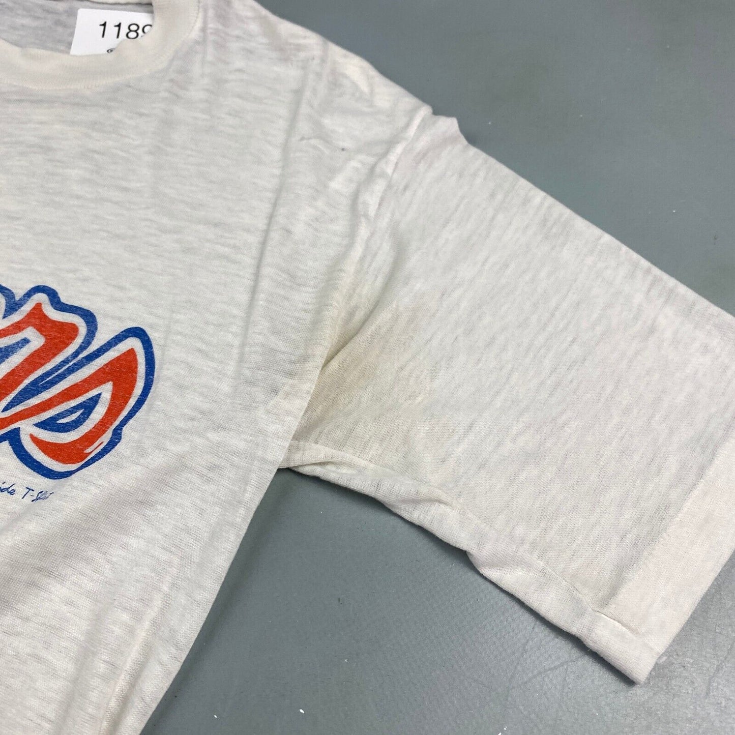 VINTAGE 70s/80s Gators Paper Thin White T-Shirt sz Small Adult