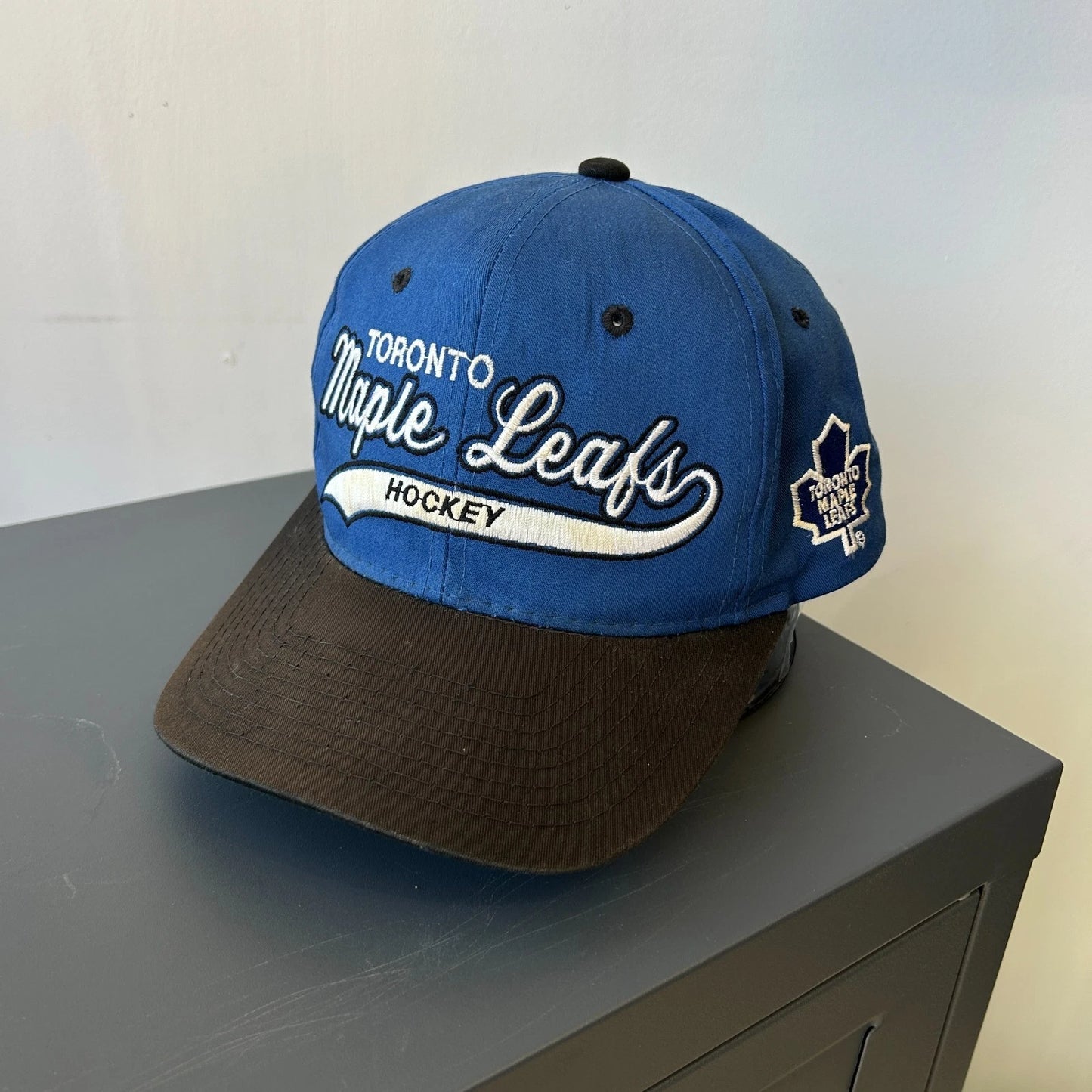 VINTAGE 90s | Toronto Maple Leafs NHL Script Starter Snapback Hat sz OS