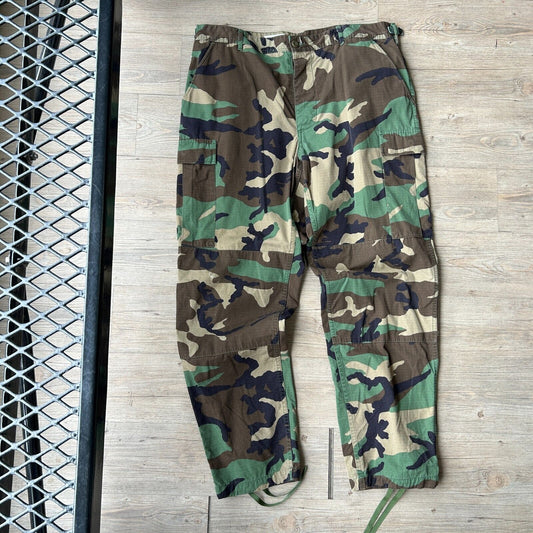 VINTAGE 90s | Military Army Camouflage Fatigues Cargo Pants sz L-Reg / W38