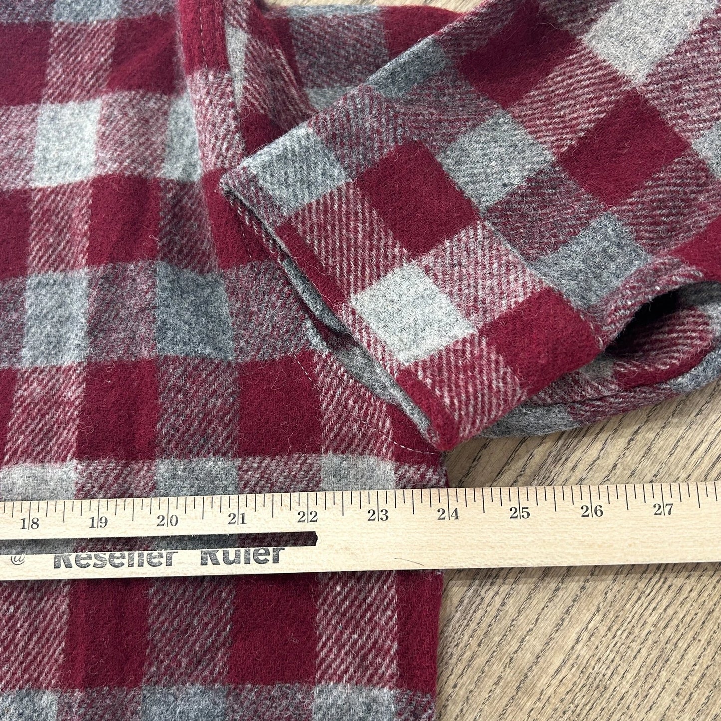 VINTAGE | Woolrich Check Plaid Wool Nylon Flannel Button Down Shirt sz L/XL